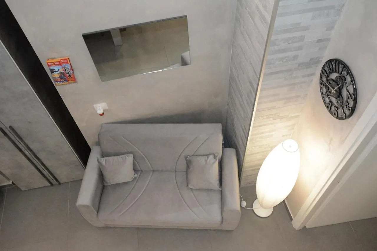 Aitho Apartment 43 Aeroporto di Catania Fontana Rossa 0*,