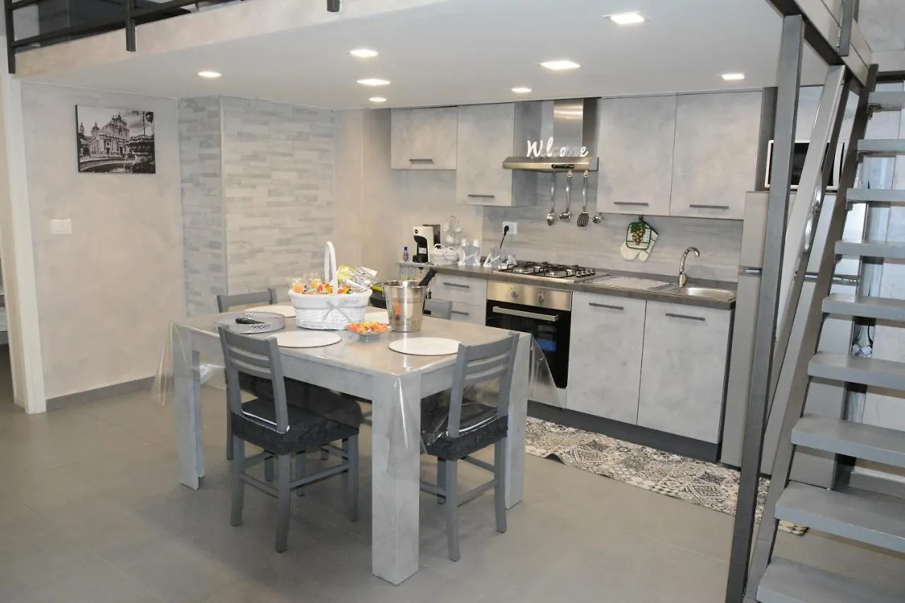 Casa vacanze Aitho Apartment 43 Aeroporto di Catania Fontana Rossa